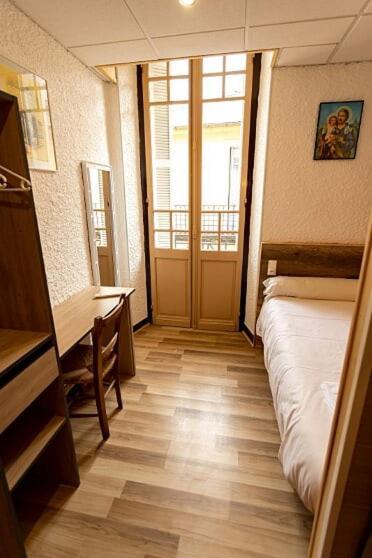 Hotel-Restaurant Le Saint Christophe Λούρδη Εξωτερικό φωτογραφία