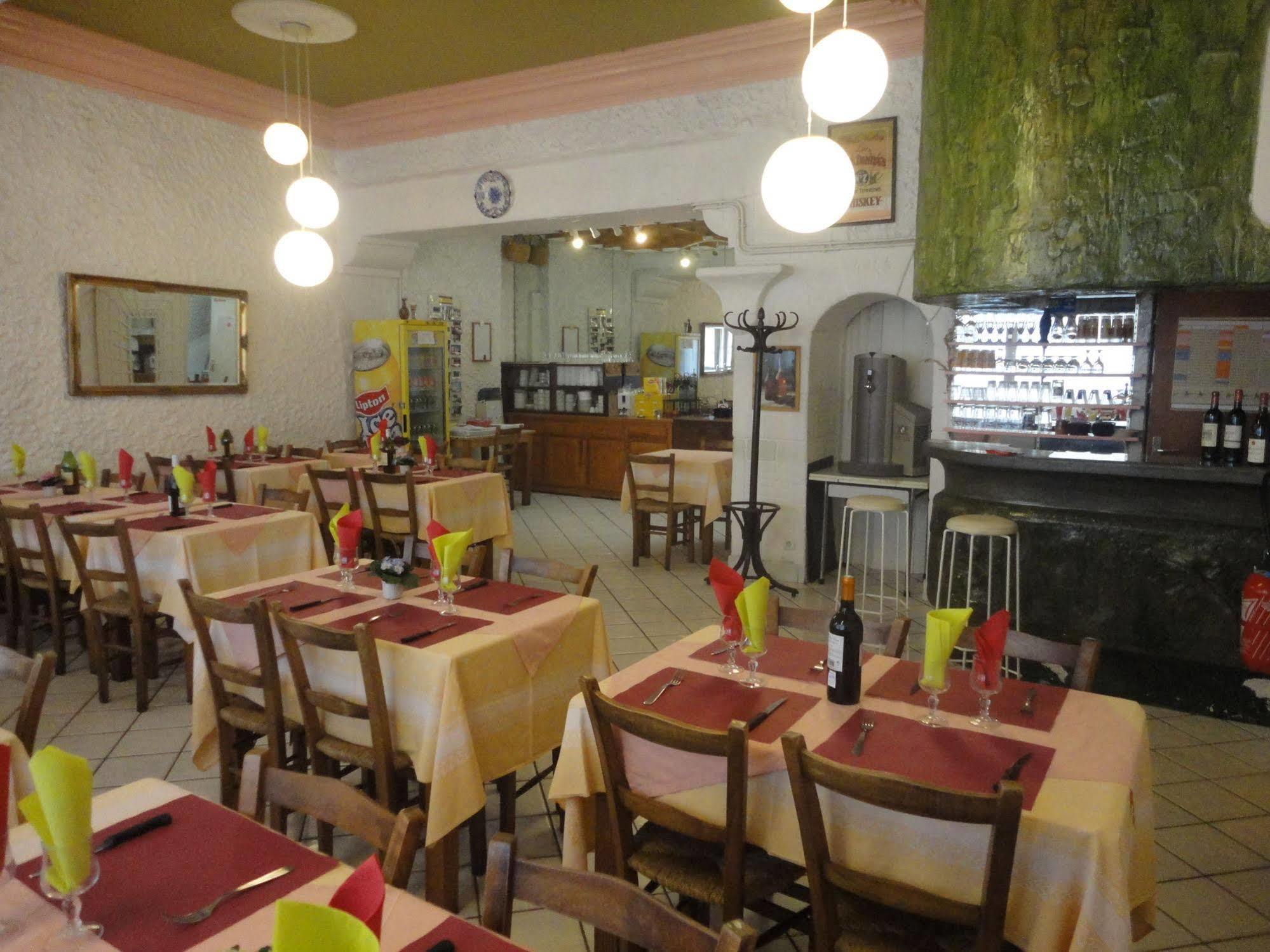Hotel-Restaurant Le Saint Christophe Λούρδη Εξωτερικό φωτογραφία